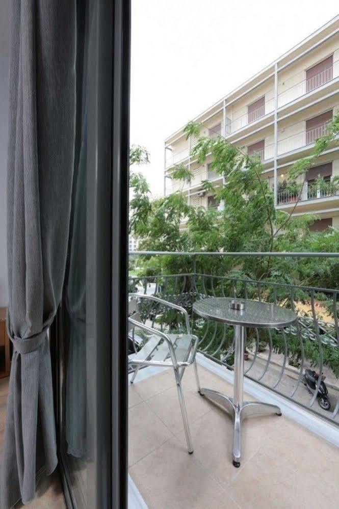 Meni Apartments Athen Eksteriør billede